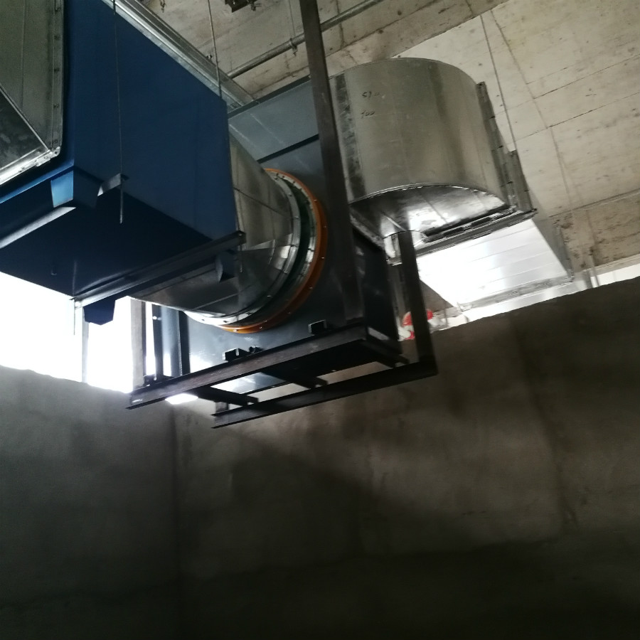 深圳沙井通風管道安裝工程白鐵皮風管定做螺旋風管安裝工程通風管道廠家案例