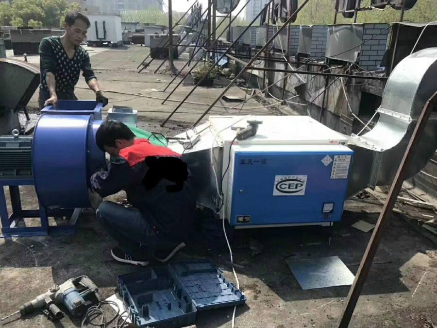 深圳白鐵風管廠家承接平湖環保通風管道安裝工程