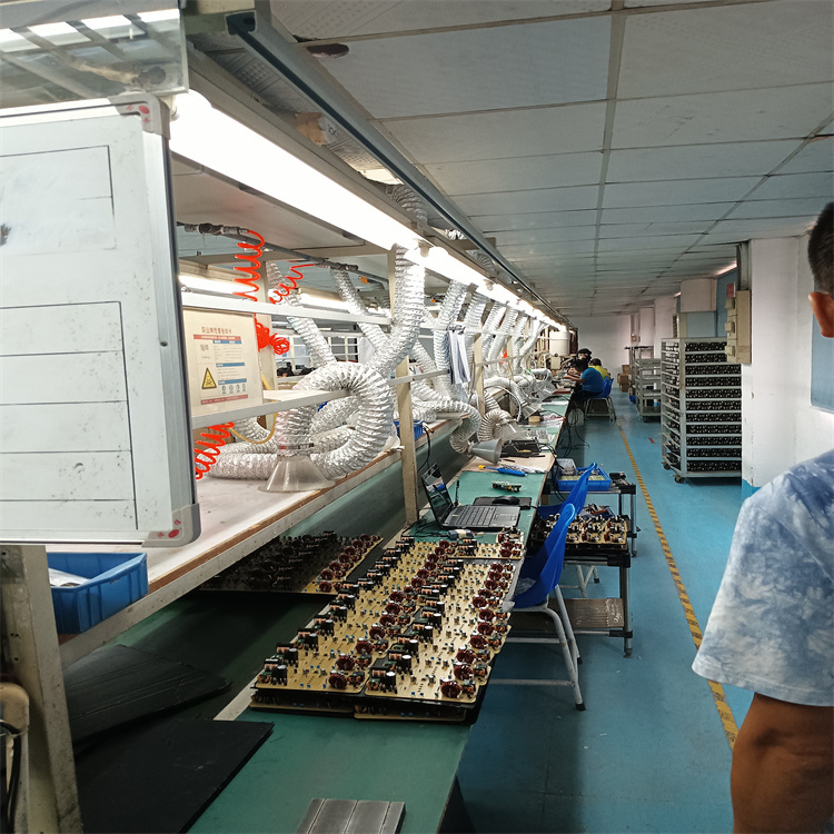PP吸氣罩安裝工程 萬向集氣罩排煙管道安裝 實驗室排煙集氣罩安裝工程