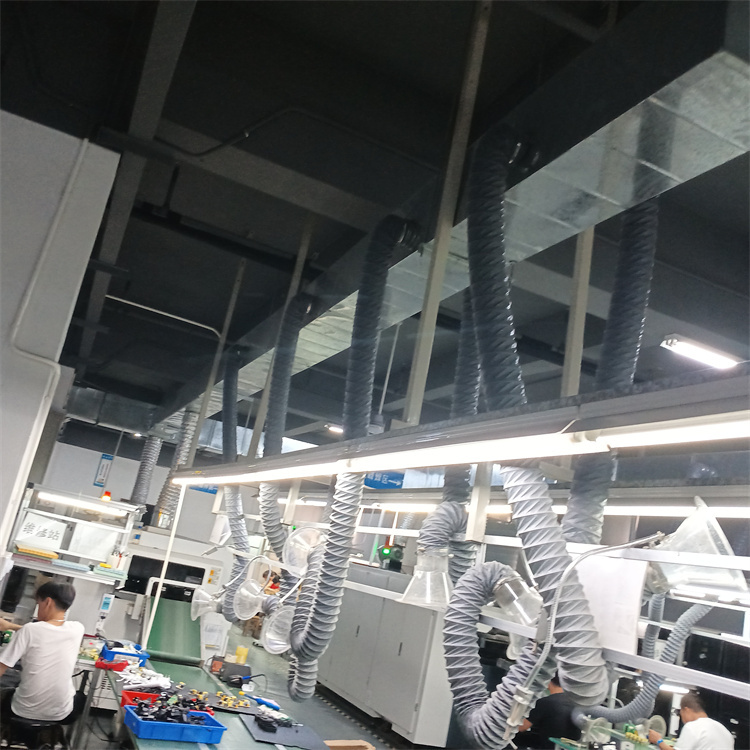 萬向集氣罩安裝 PP抽氣罩安裝 實驗室集氣罩安裝工程 焊錫排煙管道安裝