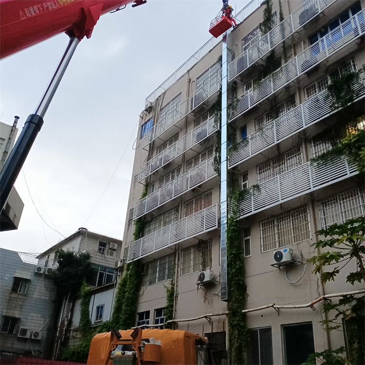 深圳油煙凈化器安裝 深圳廚房排煙管道安裝工程公司 寶安廚房凈化器安裝