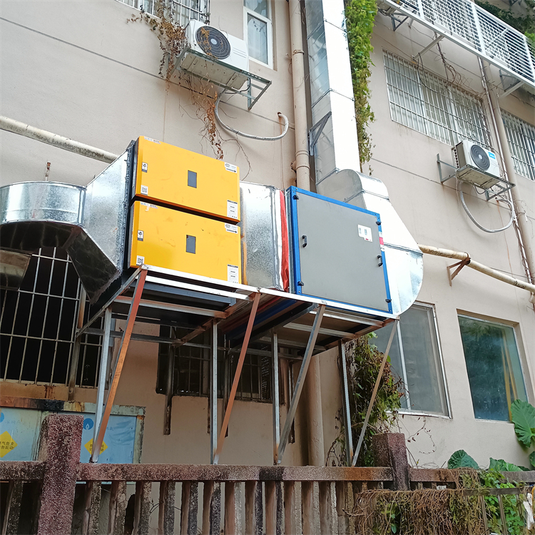 東莞酒店廚房排煙管道安裝工程 長安酒店排煙管道安裝廠家 厚街廚房排煙管道